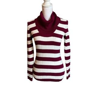 Derek Heart Women’s Turtle Neck Long sleeve Sweater Size Large